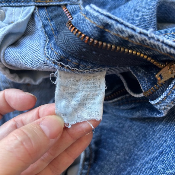 Vintage LL Bean 80โs/90โs High Waist Straight Leg Mid Wash Jeans size 26โ - Picture 10 of 11